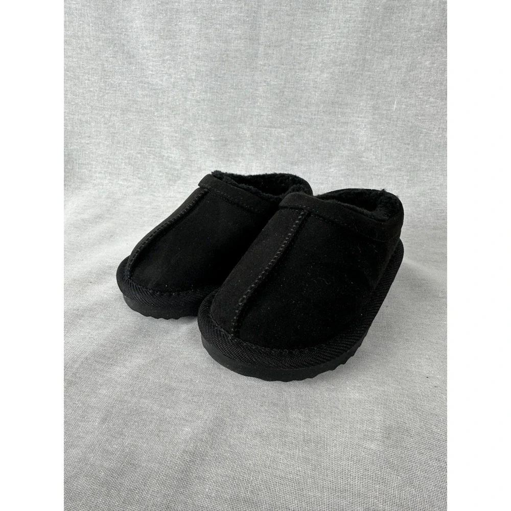 Cat & Jack Jude Black Faux Fur Lined Moccasin Slippers Toddler Kids Size 6 NEW